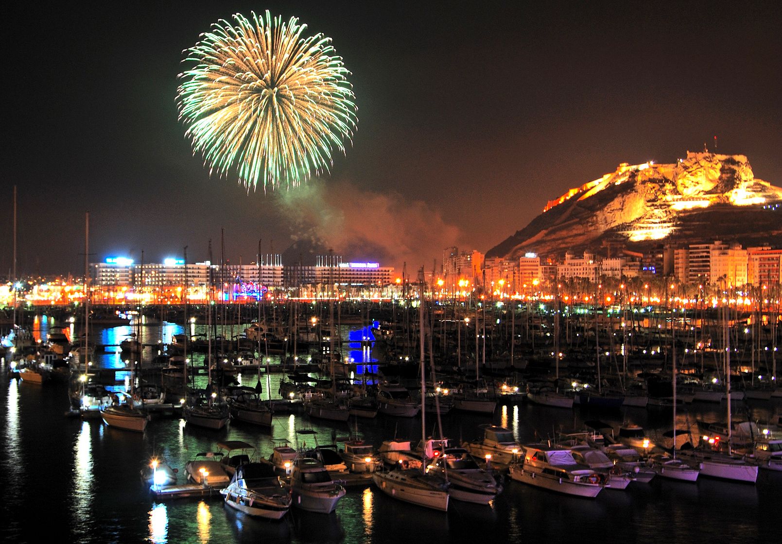 noche de san juan Alicante 2023